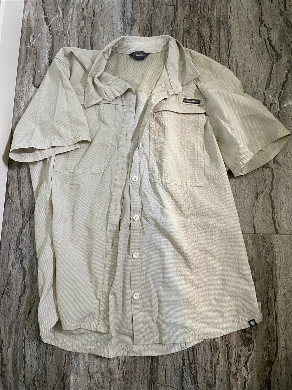 Eddie Bauer Short-Sleeve Button-Down Shirt — Light Khaki